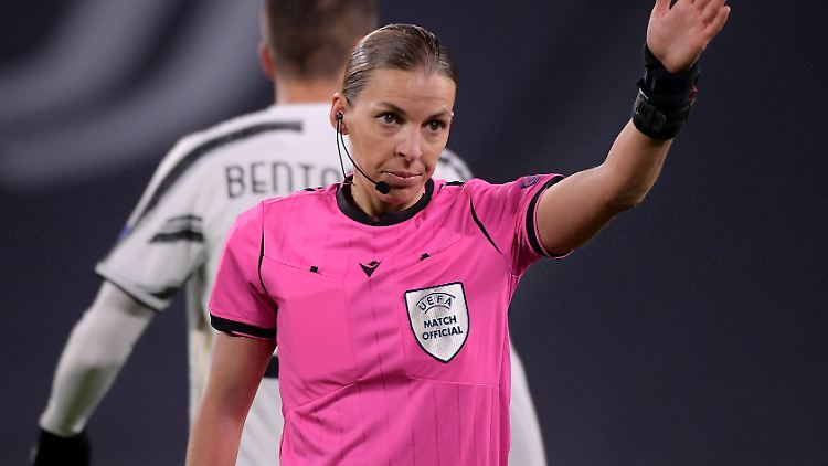 Stéphanie Frappart pfiff bereits Spiele in der Champions League der Männer.