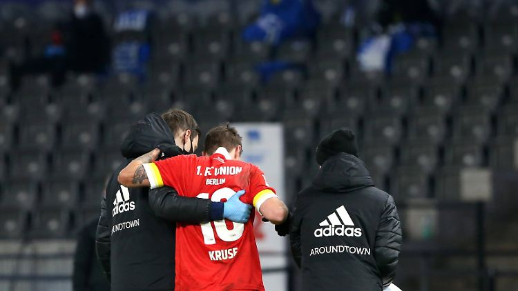 Max Kruse verletzte sich im für Union Berlin so erschütternden Derby schwer.