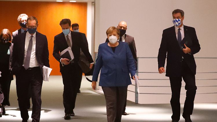 Bislang sind neue Beratungen zwischen Bund und Ländern für den 4. Januar geplant.