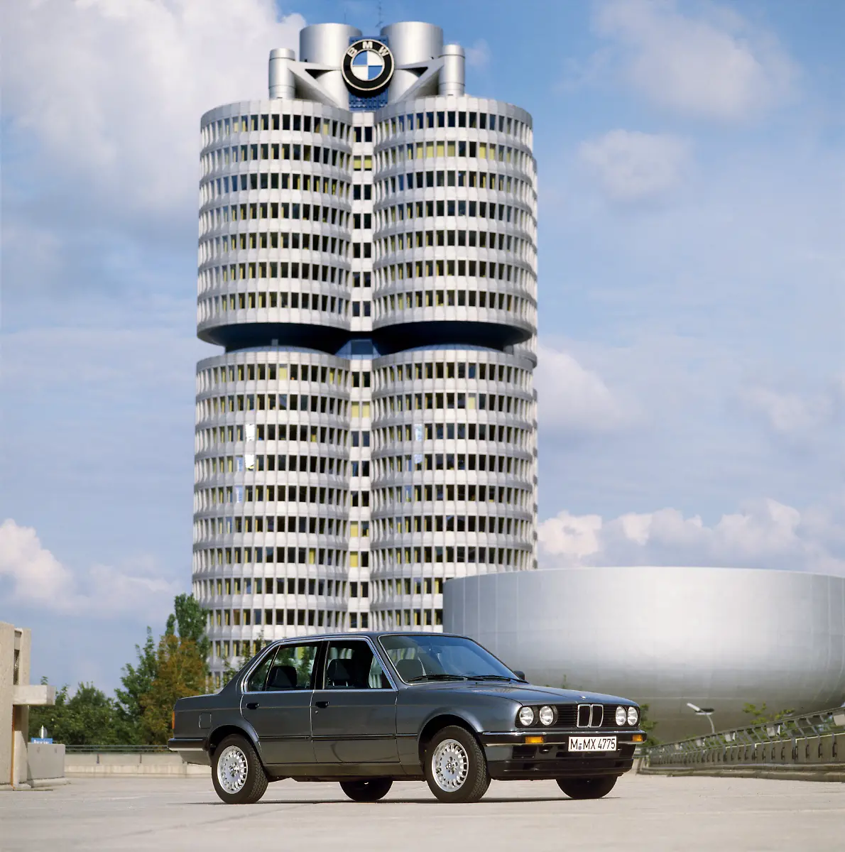 09-Erster-3er-mit-4-Tueren-Die-1982-eingefuehrte-zweite-3er-Quelle-BMW-AG