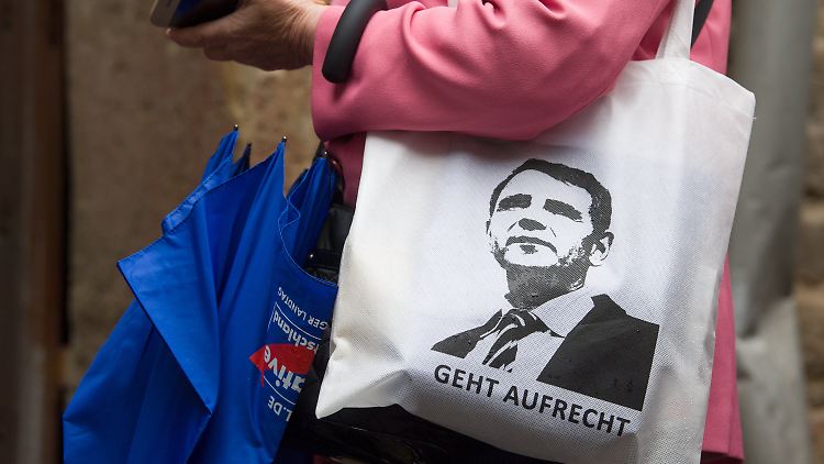 Das völkisch-nationale Lager um Björn Höcke hat einen großen Einfluss in der AfD.