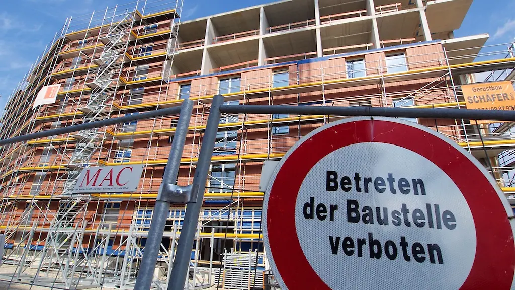 Auch-im-Wohnungsbau-ist-der-Auftragsbestand-gestiegen-wenn-auch-deutlich-langsamer