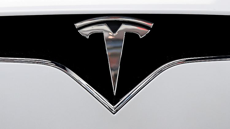 Tesla.jpg