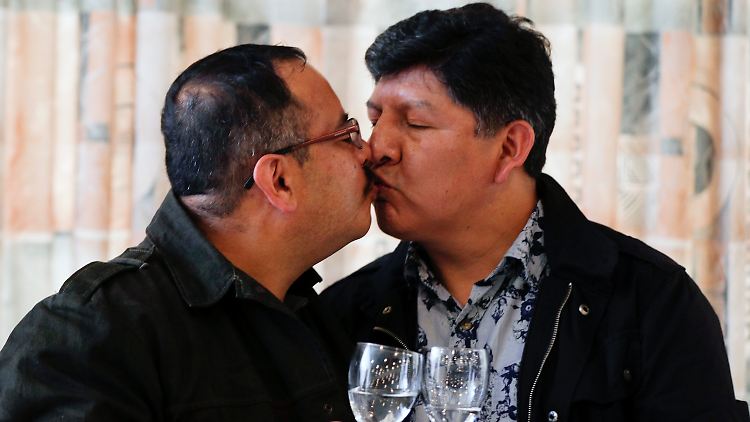 Erfolgreich nach jahrelangem Rechtsstreit: Guido Alvaro Montaño Durán und David Víctor Aruquipa Pérez.