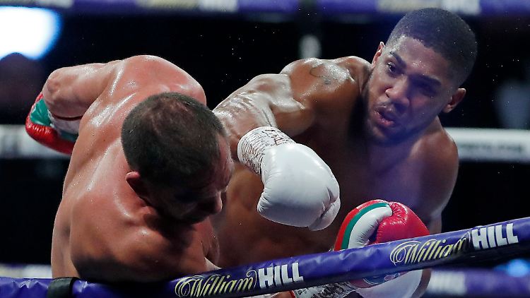 Harte Schläge, souveräner Sieg: Anthony Joshua bleibt Champion.