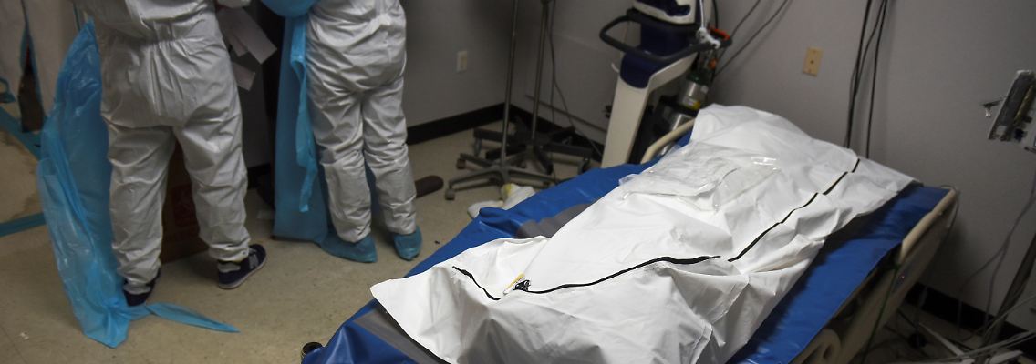 2020-12-13T060731Z_1356258717_RC26MK9D7ZB5_RTRMADP_3_HEALTH-CORONAVIRUS-USA-TEXAS.JPG