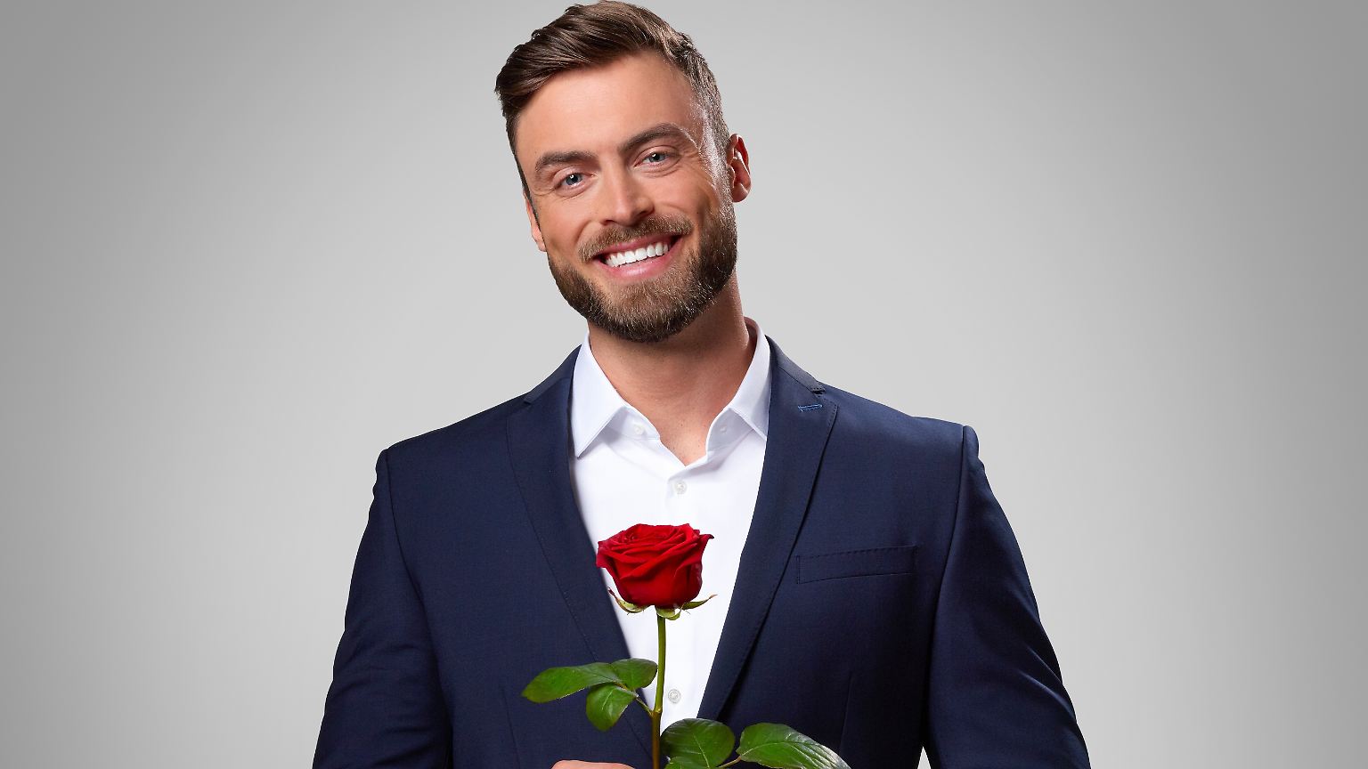 Ab dem 13. Januar geht "Der Bachelor" Niko Griesert auf große Liebessuche. Jetzt hat RTL die Kandidatinnen bekanntgegeben. Ganze 22 Ladys wollen die neue Frau an Nikos Seite sein. Können sie den Wunschvorstellungen des 30-jährigen Projektmanagers aus Osnabrück gerecht werden? Ein Überblick.