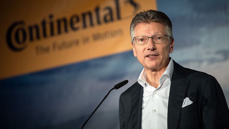 Die Konfliktherde muss Setzer einhegen, nachdem Degenhart sich nach eigenen Angaben aus gesundheitlichen Gründen zurückgezogen hat.