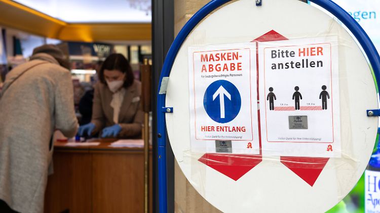Das häufig freundliche Fachpersonal beantwortet Fragen der Kunden fast ausnahmslos korrekt und berät überwiegend leicht verständlich.