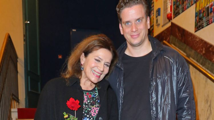 Hannelore Elsner und ihr Sohn Dominik im Jahr 2016.