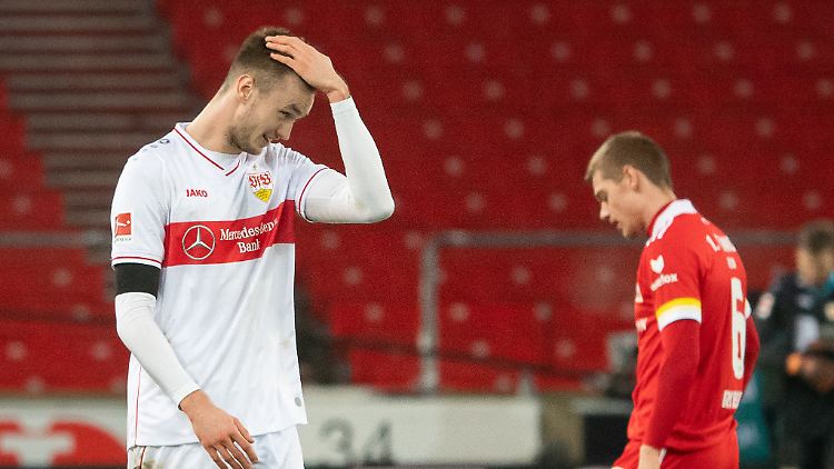 "Ich habe auf Kickbase geschaut und ich Trottel habe mich nicht aufgestellt. Das ist wirklich doof gewesen."