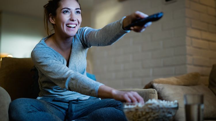 Ein Fernsehabend macht mit der richtigen Technik doppelt so viel Spaß.