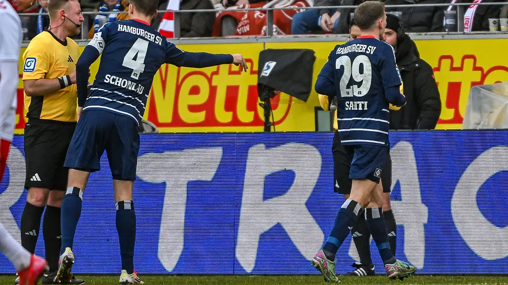 Erst-die-Gelb-Rote-Karte-dann-die-umstrittene-Gesten-Das-DFB-Sportgericht-urteilte-mild-gegen-HSV-Profi-Sahiti-r