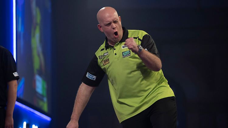 Michael van Gerwen startet mit einem 3:1-Sieg in die Darts-WM 2021.