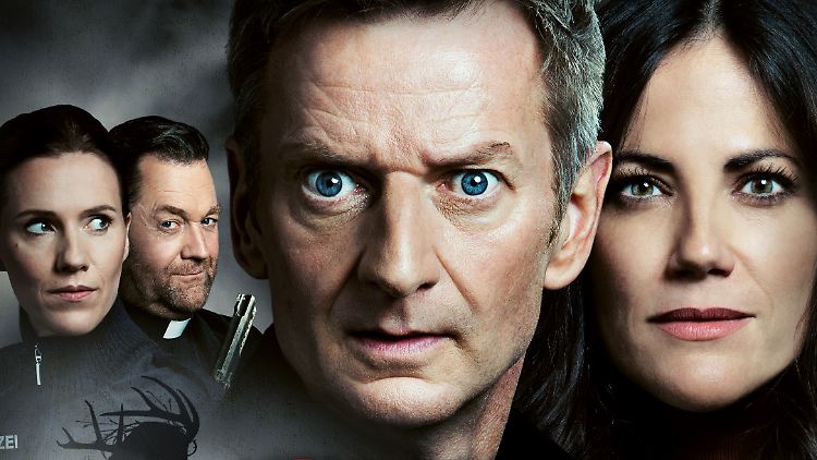 Das Audible Original "Kohlrabenschwarz" hat es in sich. Wer dabei nicht lacht, sollte zum Arzt.
