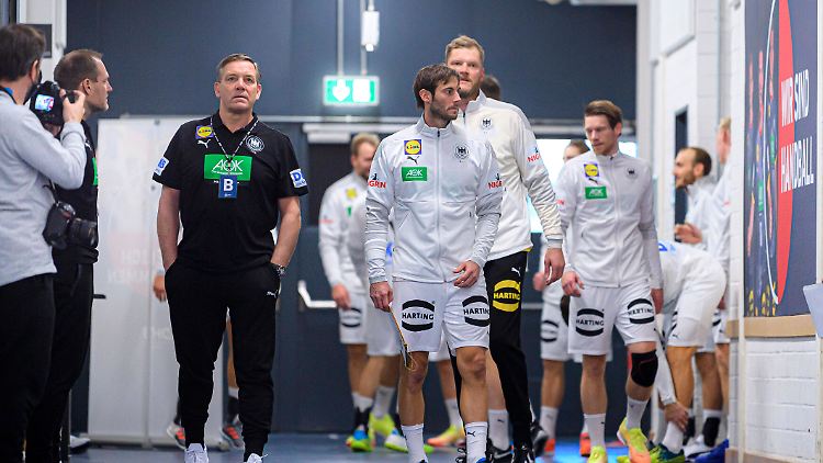 Trainer Gislason, Kapitän Gensheimer, Torwart Bitter.
