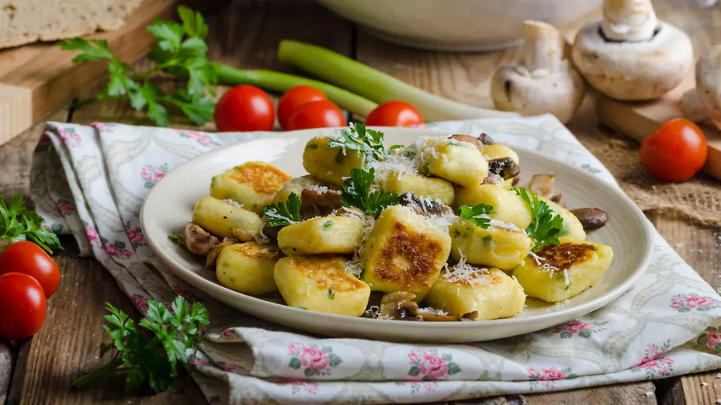 d33cb6f3b6a02f9da9c93f8768e28d9c