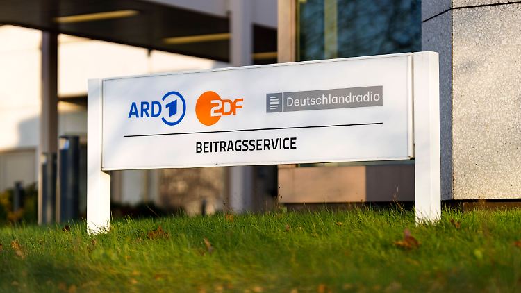 Wann nun die Beitragserhöhung kommt, ist offen.