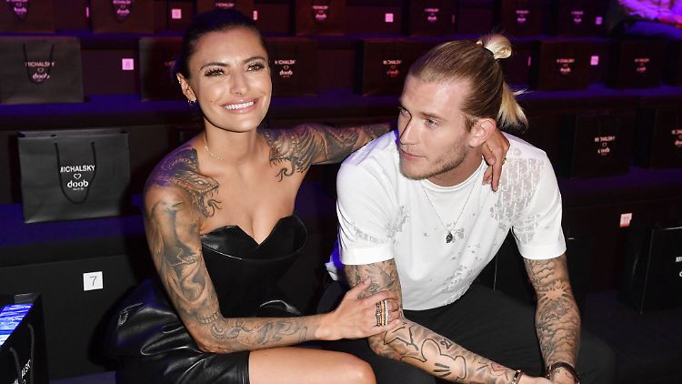 Sophia Thomalla kuschelt vermutlich lieber mit Loris Karius als mit Jörg Dahlmann.