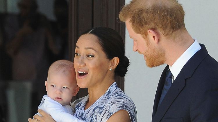 Keine neuen Fotos: Die Sussexes halten sich mit Bildern von ihrem kleinen Sohn zurück.