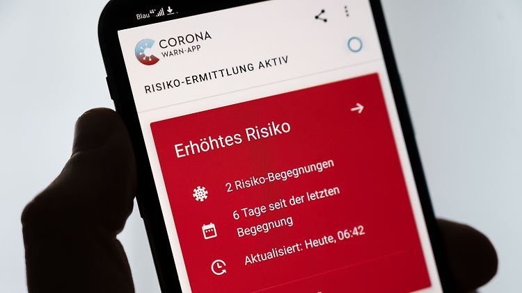 Die Corona-Warn-App ist seit Mitte Juni verfügbar und wurde seitdem 24,2 Millionen Mal heruntergeladen.