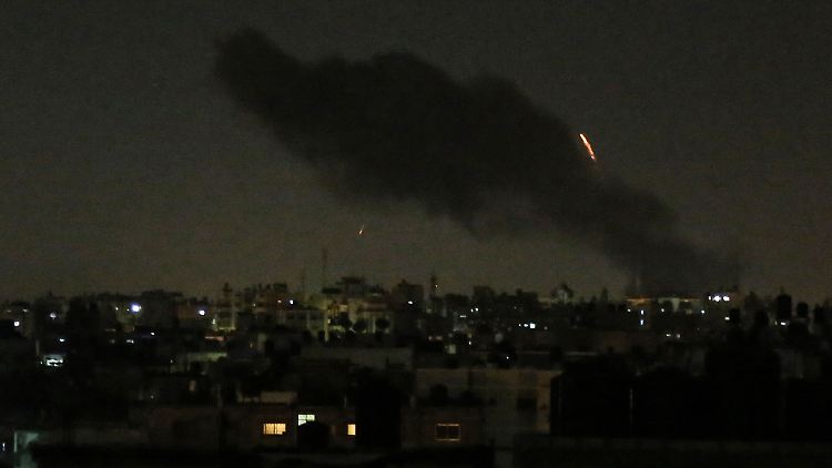 "Die Hamas wird die Konsequenzen für jeglichen Terror aus dem Gazastreifen heraus tragen", teilt Israels Armee mit.
