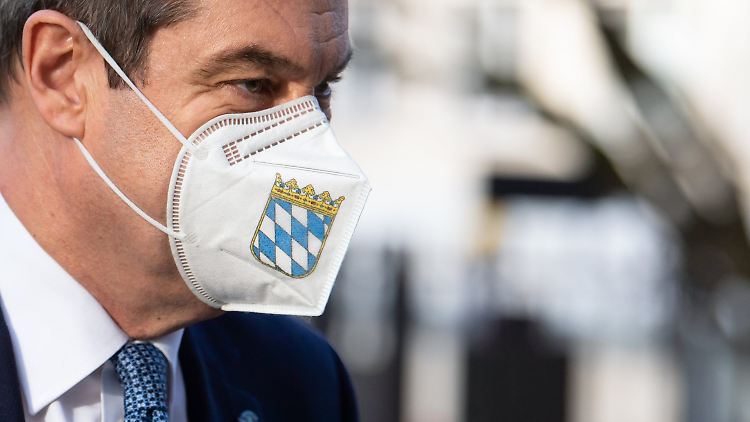"Je mehr Impfstoff, desto mehr Freiheit", sagt Söder. 