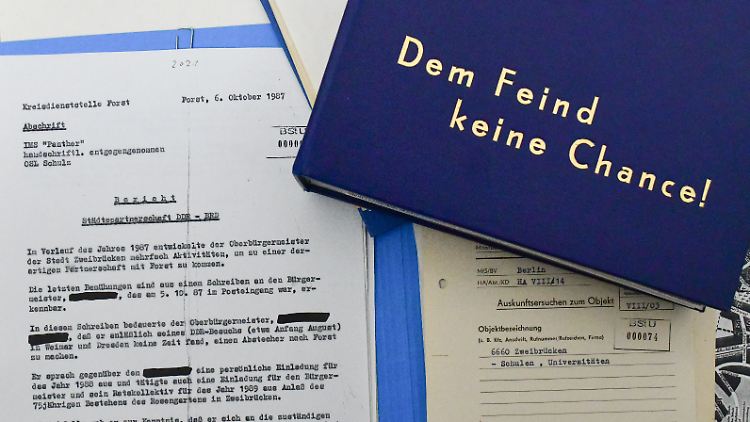 Unterlagen der Stasi liegen in der Brandenburger Außenstelle der Stasi-Unterlagenbehörde in Frankfurt (Oder).