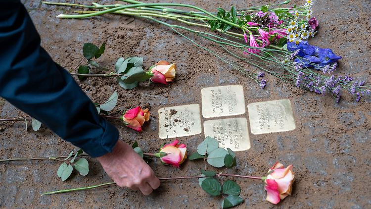 In Berlin gibt es derzeit 8765 Stolpersteine.
