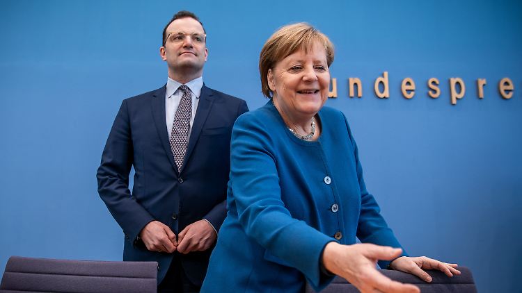 Angela Merkel und Jens Spahn gehören zu den politischen Gewinnern dieser Krise.
