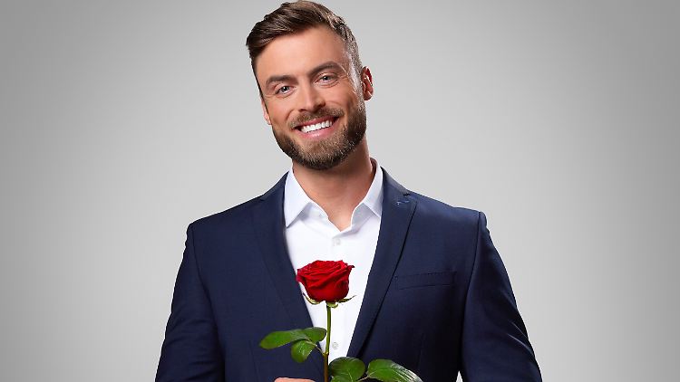 Niko Griesert trifft seine Single-Damen aufgrund der Corona-Pandemie in Deutschland.