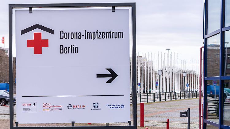 Zahlreiche Impfzentren sind eingerichtet, in vielen fehlt aber noch der wichtige Impfstoff.