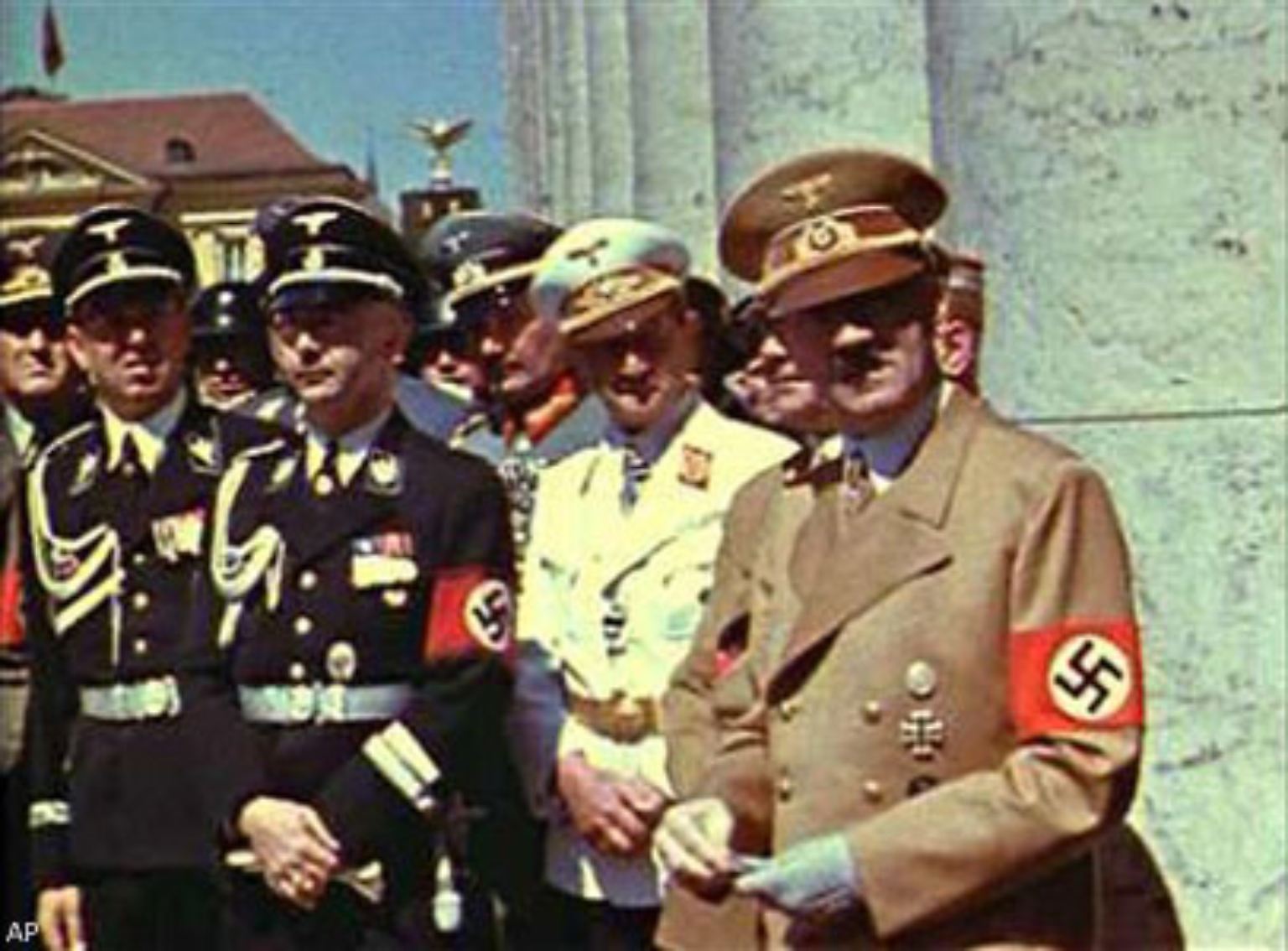 Mit dem Anschlag auf Hitler wollten die Männer des 20. Juli einen Machtwechsel und damit ein Ende des Krieges einleiten.