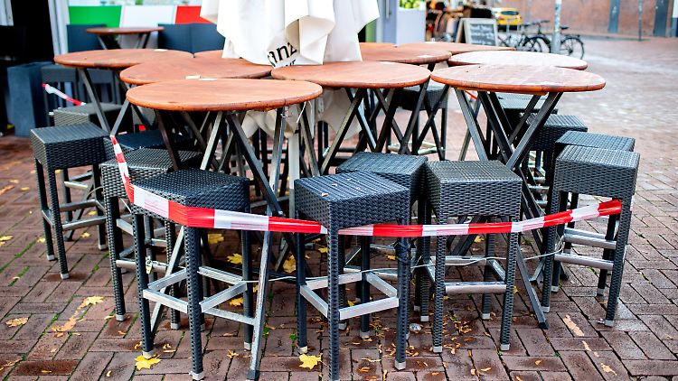 Zahlreiche Betriebe sind durch Corona-bedingte Schließungen auf staatliche Hilfen angewiesen.
