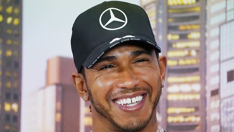 Darf sich von nun an "Sir" nennen: Rennfahrer Lewis Hamilton.