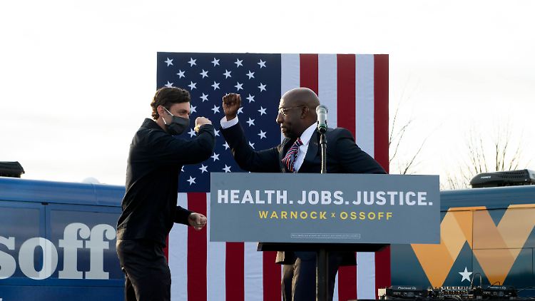 Wollen die Demokraten den Senat kontrollieren, müssen Jon Ossoff und Raphael Warnock am 5. Januar die Stichwahl in Georgia gewinnen.