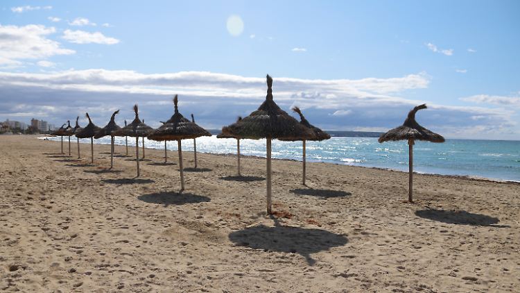 Urlaub auf Mallorca findet erst einmal weiterhin unter den Bedingungen der Pandemie statt.