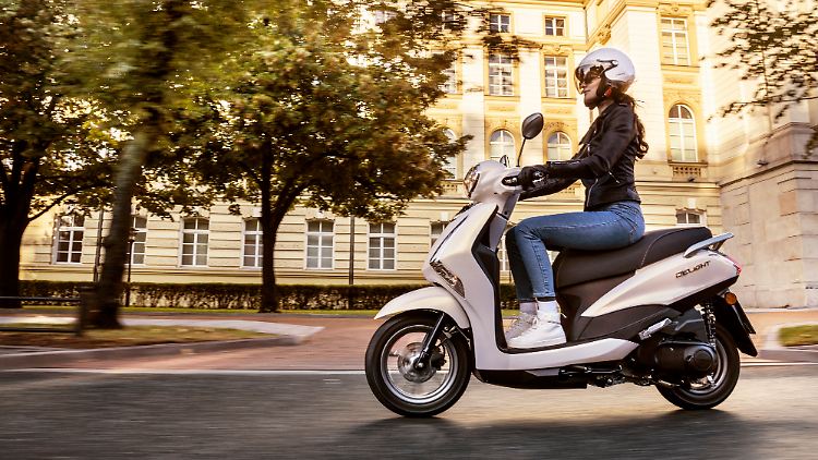 Ein neues Design und einen verbesserten Windschutz gibt es für den D'elight von Yamaha.