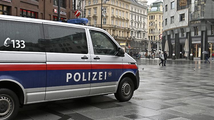 Einkaufen nach Corona-Test: Die Opposition in Wien verhindert eine früheres Lockdown-Ende.