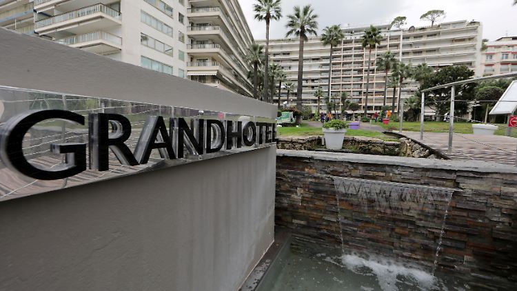 Beim Jet-Set beliebt: Zu Veyracs Besitztümern zählt das "Grand Hotel" in Cannes.