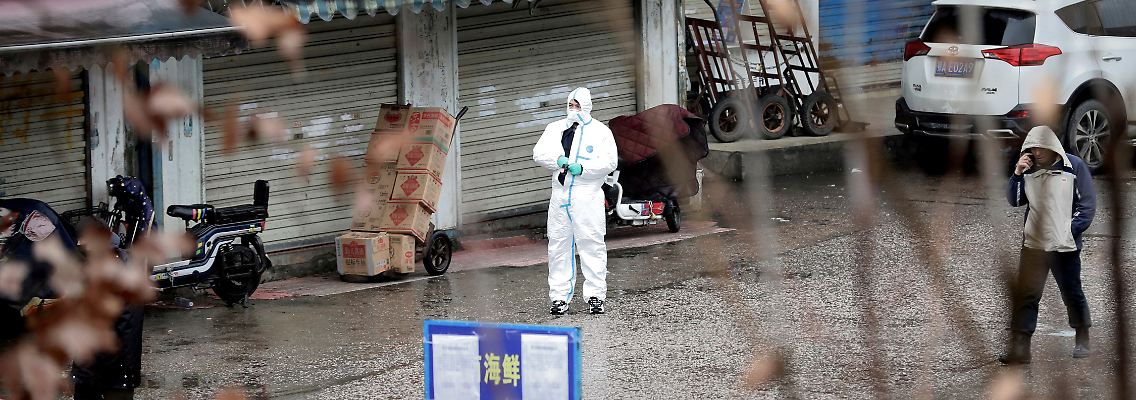 2020-12-16T171008Z_1973123715_RC2HOK91P9JQ_RTRMADP_3_HEALTH-CORONAVIRUS-WHO-MISSION.JPG