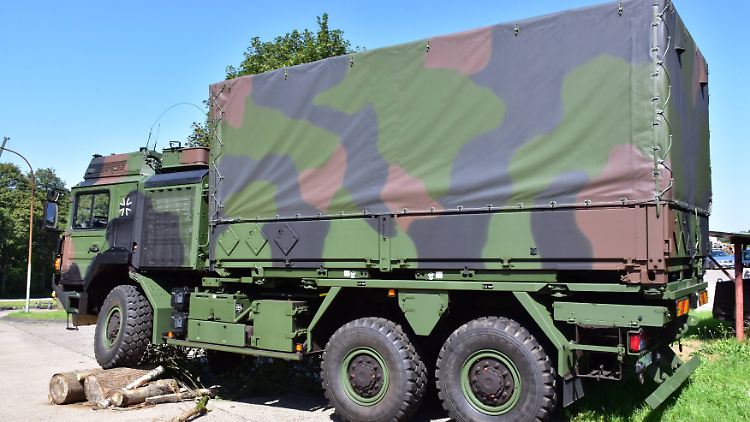 Die Lkw-Flotte der Truppe soll moderner werden.