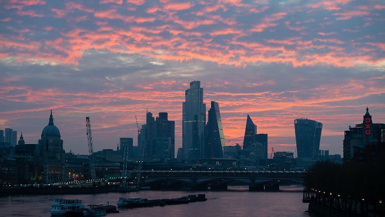 Skyline des Londoner Finanzdistrikts: Die 1500 größten Banken in Großbritannien waren in den Stresstest der Finanzaufsicht gar nicht mit einbezogen.