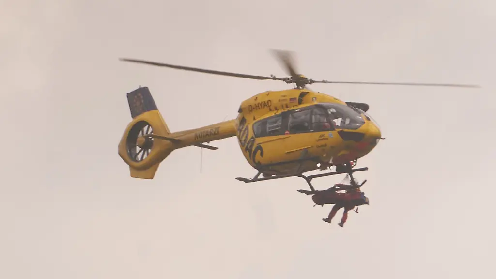 Der-Radfahrer-war-per-Rettungshubschrauber-in-eine-Klinik-gebracht-worden