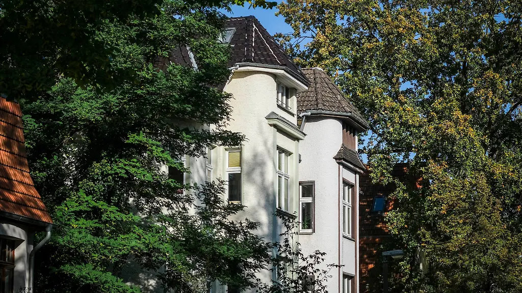 Bundesweit-laeuft-eine-Grundsteuerreform-Sie-kann-sowohl-Hauseigentuemer-als-auch-Mieter-betreffen