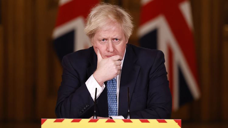 Johnson setzt bei schweren Corona-Fällen Hoffnung in neue Medikamente.
