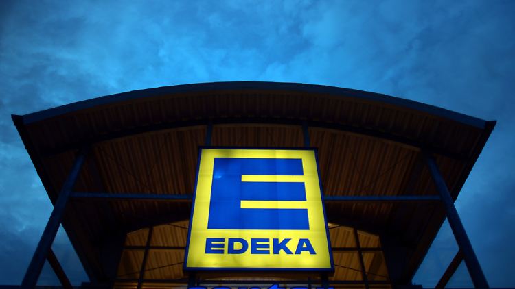Die Übernahme einiger Real-Filialen durch Edeka stößt auf Bedenken.