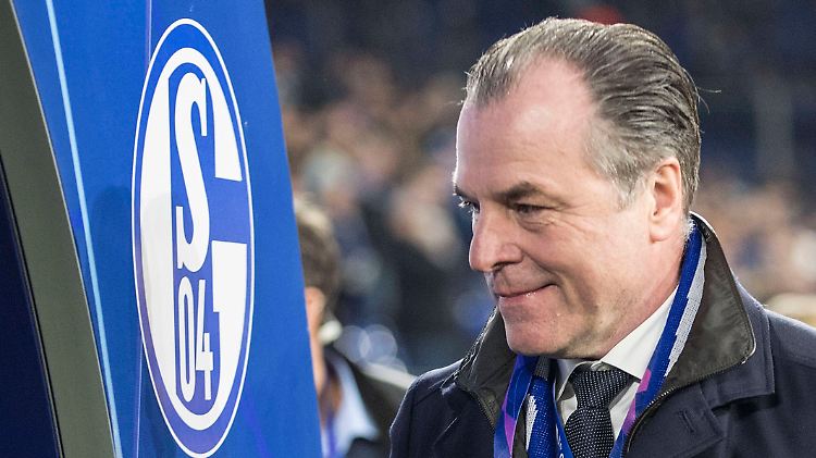 Clemens Tönnies hatte stets gesagt, dass er Schalke 04 nicht hängenlassen werde.