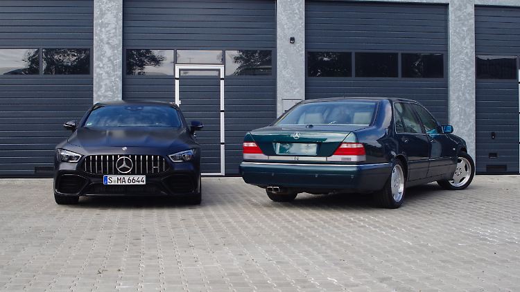 Moderates Cruisen beherrscht der AMG GT genauso wie sein 25 Jahre alter Bruder im Geiste.
