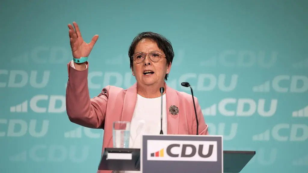 Mit-der-bisherigen-stellvertretenden-Vorsitzenden-der-Unions-Bundestagsfraktion-Patricia-Lips-an-der-Spitze-ist-die-hessische-CDU-in-den-Bundestagswahlkampf-gezogen